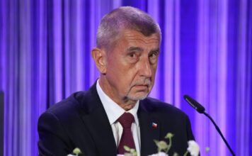 Babiš bukása több mint választási vereség: figyelmeztetés az Orbán-féle Patrióta stratégiának